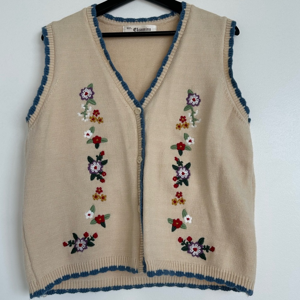 Elcamino • Knit Cardigan